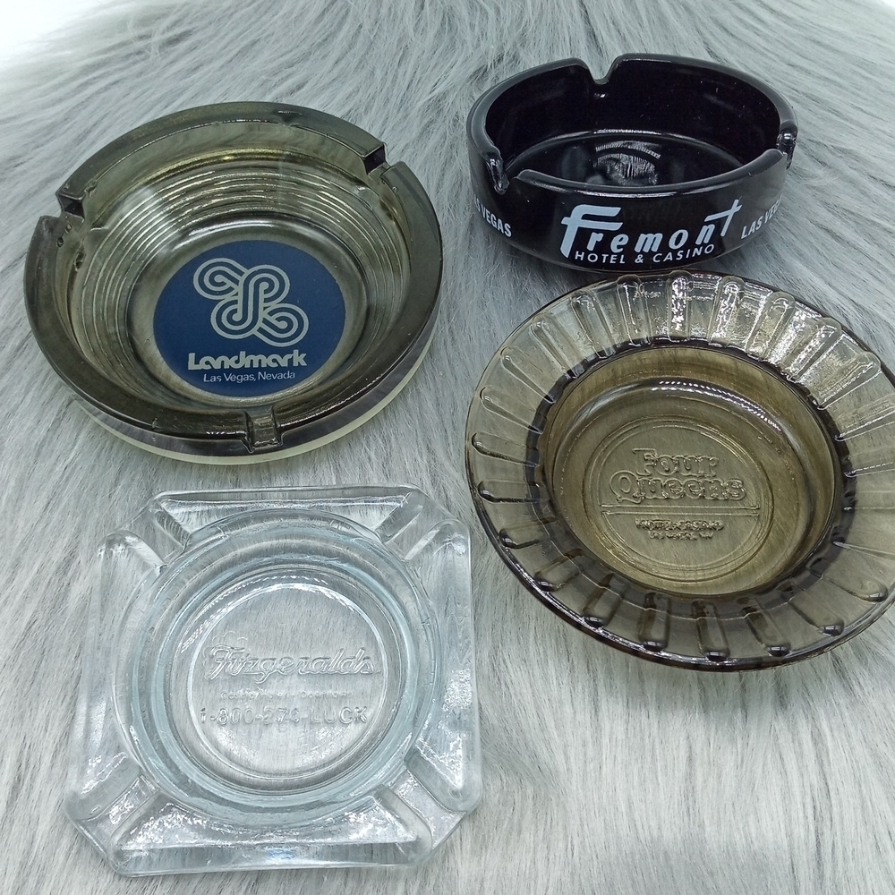 Vtg Authentic Las Vegas Ashtrays Lot of 4